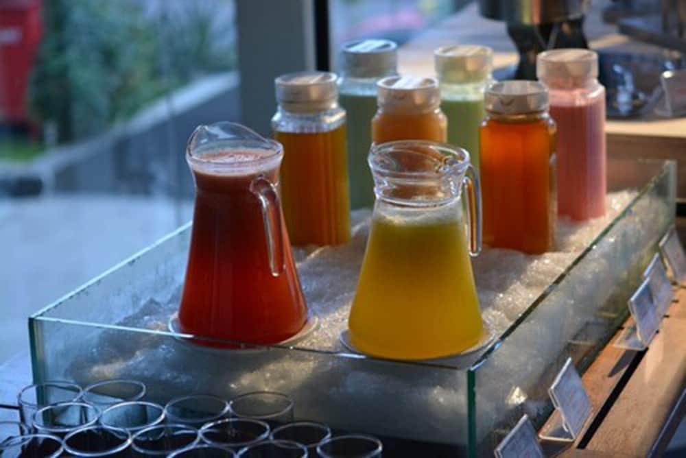 Luminor Hotel Jemursari By Wh With The Best Breakfast In Town And Located Near Surabaya Industrial Estate Rungkut Sier Buitenkant foto
