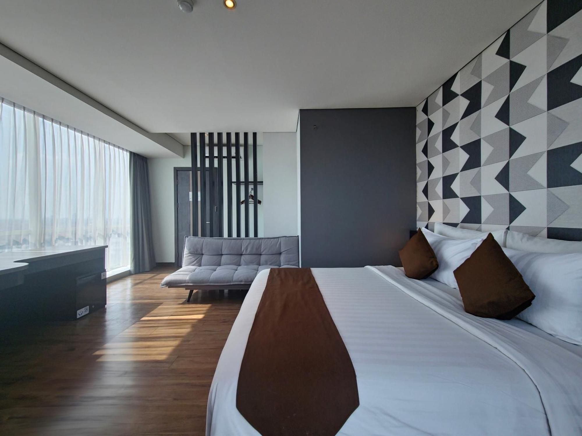 Luminor Hotel Jemursari By Wh With The Best Breakfast In Town And Located Near Surabaya Industrial Estate Rungkut Sier Buitenkant foto