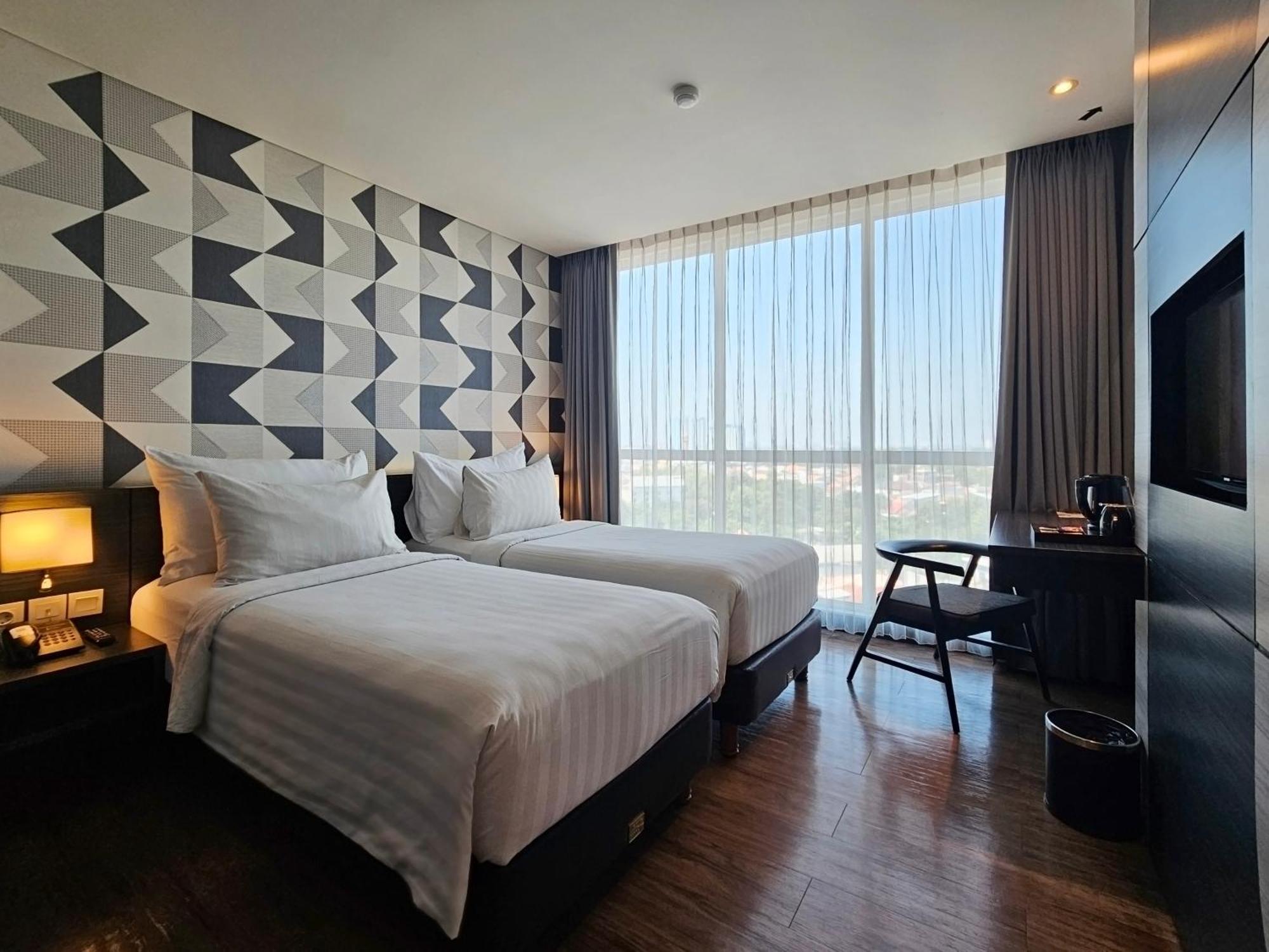 Luminor Hotel Jemursari By Wh With The Best Breakfast In Town And Located Near Surabaya Industrial Estate Rungkut Sier Buitenkant foto