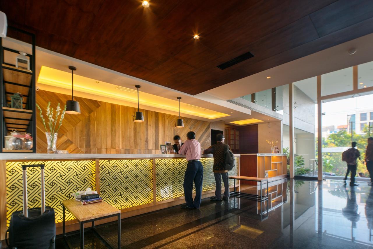 Luminor Hotel Jemursari By Wh With The Best Breakfast In Town And Located Near Surabaya Industrial Estate Rungkut Sier Buitenkant foto